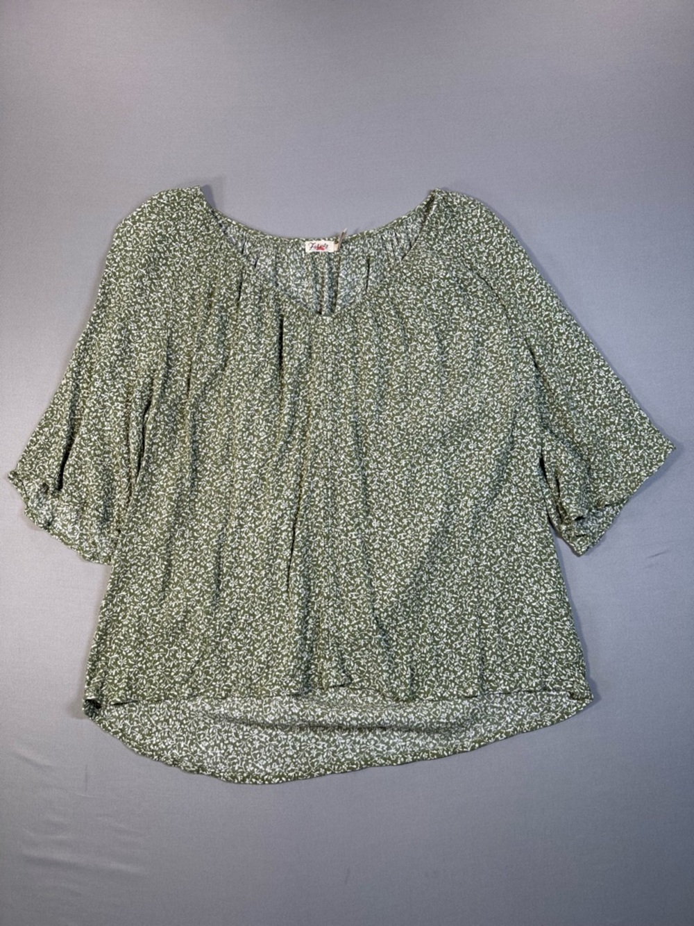 Faherty Amira Top, Ditsy Floral, Flowy V-Neck, Elbow Sleeve- Womens Large - Picture 3 of 14